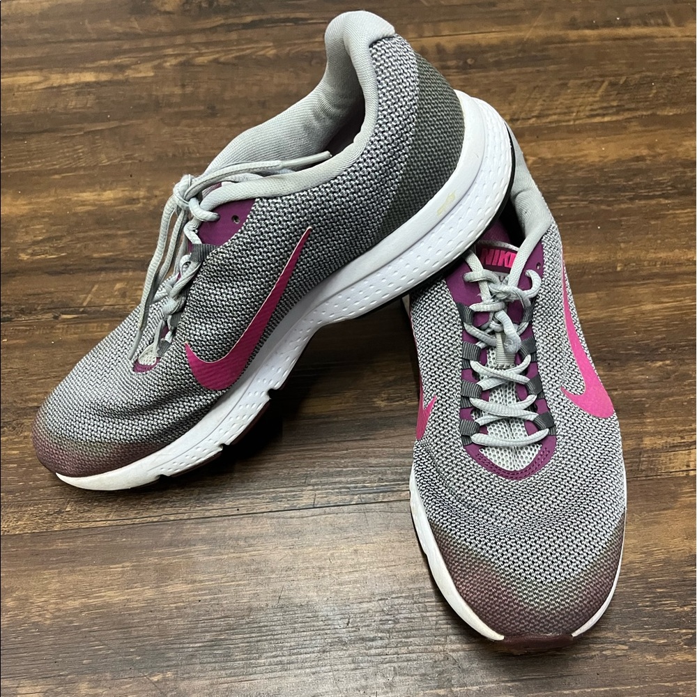 Nike RunAllDay Low Trainers 898464-011 Cool Grey/White UK10/US11/EU45